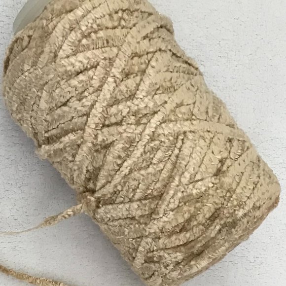 NWOT Vintage Yarn, 4 Cones (42.3 oz), Silk City Fibers, 100% Viscose - Picture 4 of 9